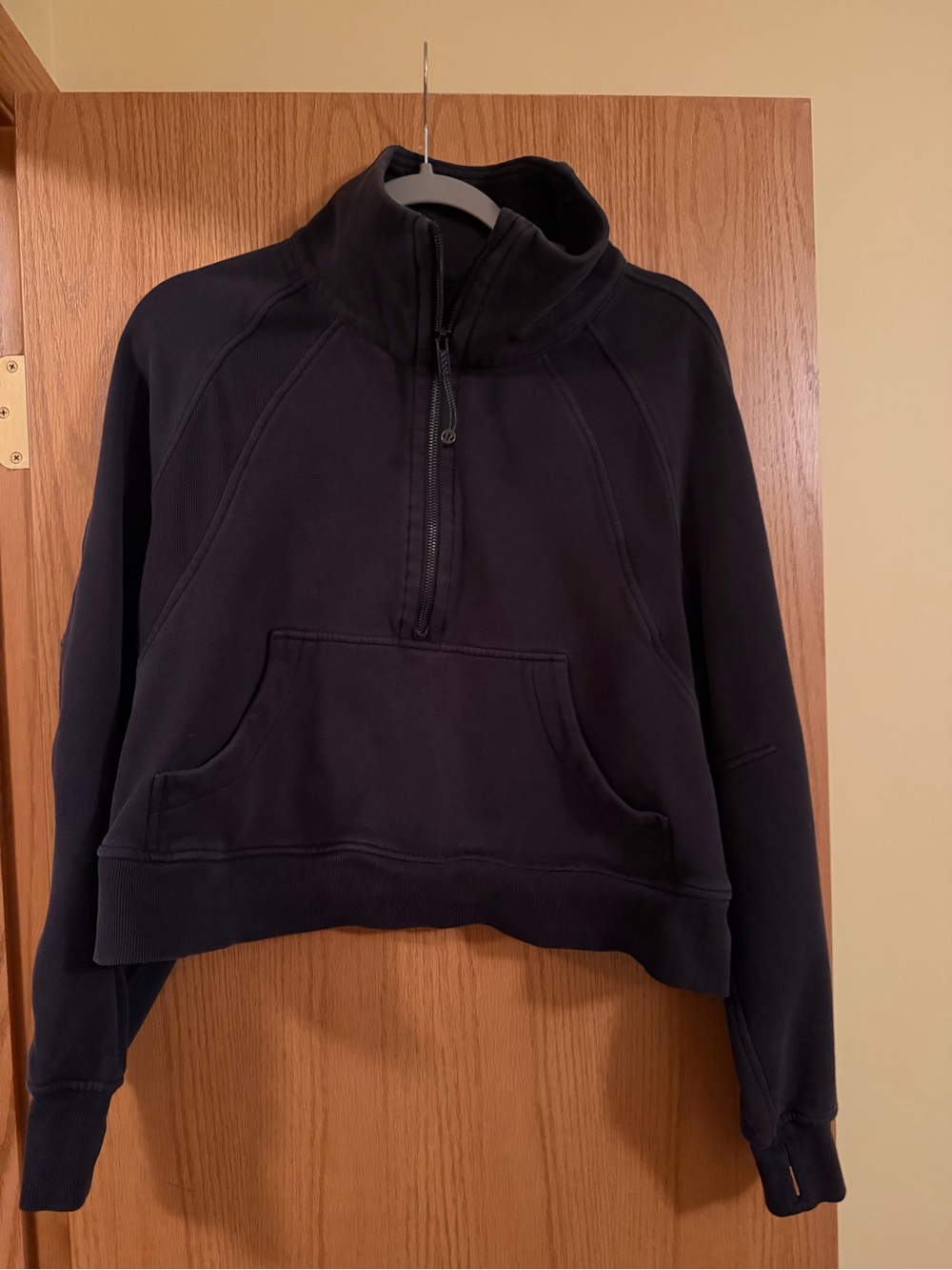 Lululemon Women's Black Half-Zip Pullover Sweatshirt
